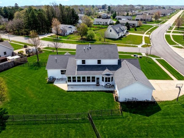 410 W Sangamon Street, Fisher, IL 61843