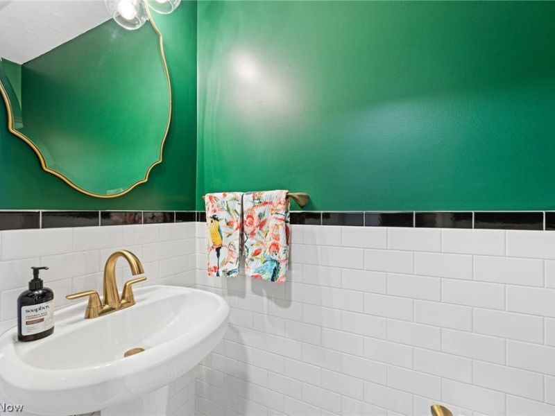 22235 Arbor Cliff Lane , Rocky River, OH 44116 Photo 27