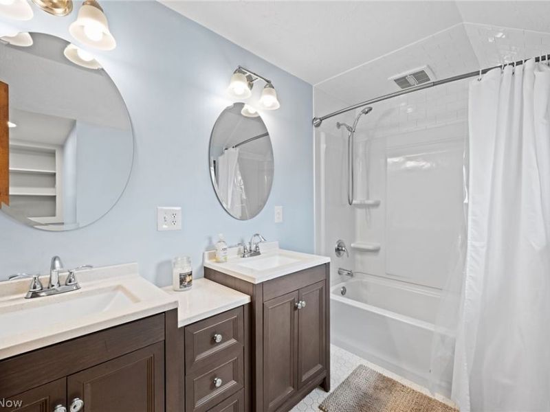 22235 Arbor Cliff Lane , Rocky River, OH 44116 Photo 33