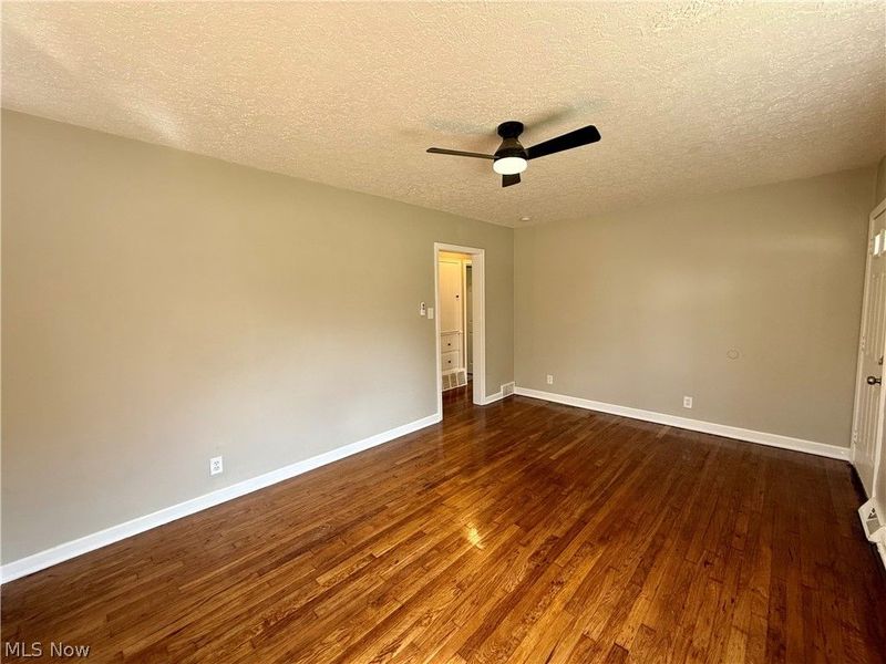 857 Kennebec Avenue, Akron, OH 44305 Photo 5