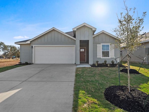 368 Denali DR, Kyle, TX 78640