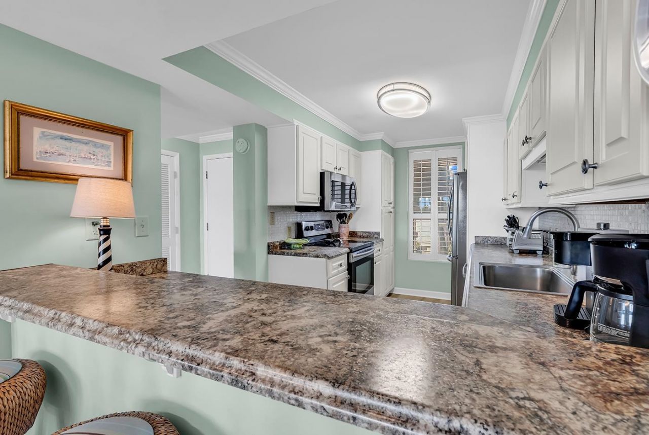 741 Retreat Beach Circle Photo 10