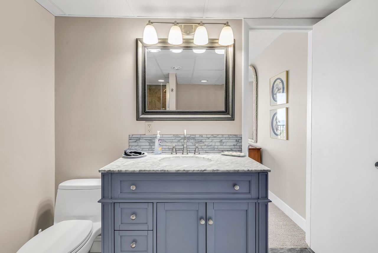 741 Retreat Beach Circle Photo 21