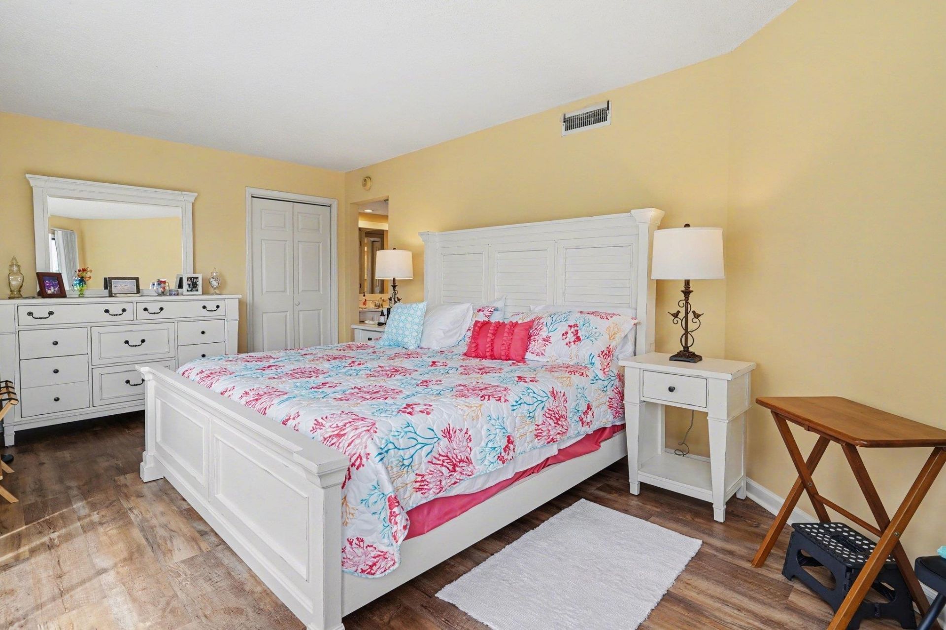 4294 Pinehurst Circle Photo 14