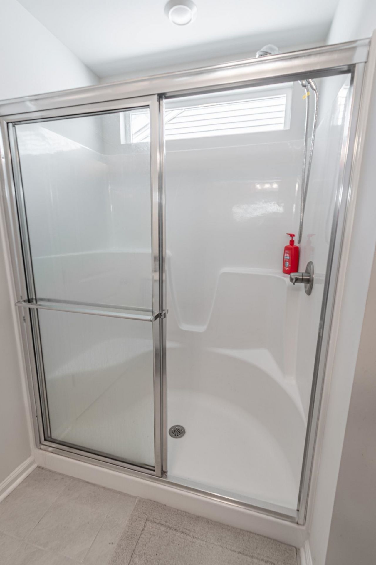 180 Wagner Cir. Photo 16