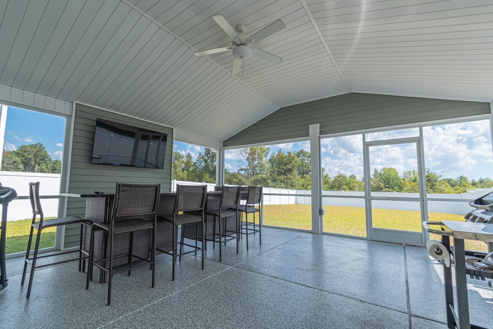 180 Wagner Cir. Photo 23