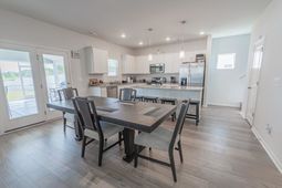 180 Wagner Cir. photo 4