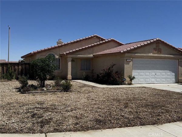 14293 Ivy, Adelanto, CA 92301