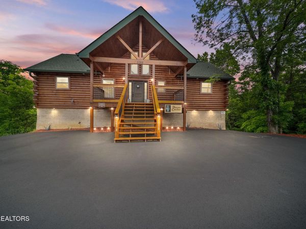 2058 Eagle Feather Drive, Sevierville, TN 37876