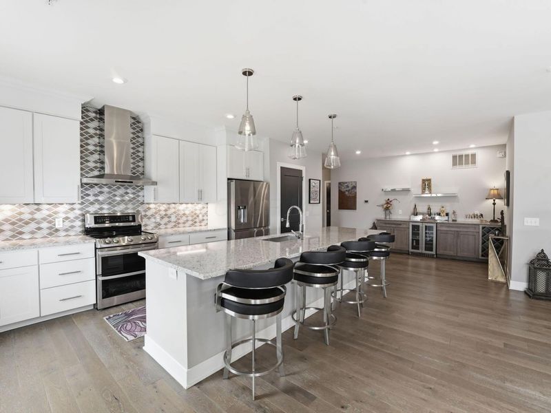 5317 Highpointe Lakes Drive , Unit 405, Westerville, OH 43081 Photo 16