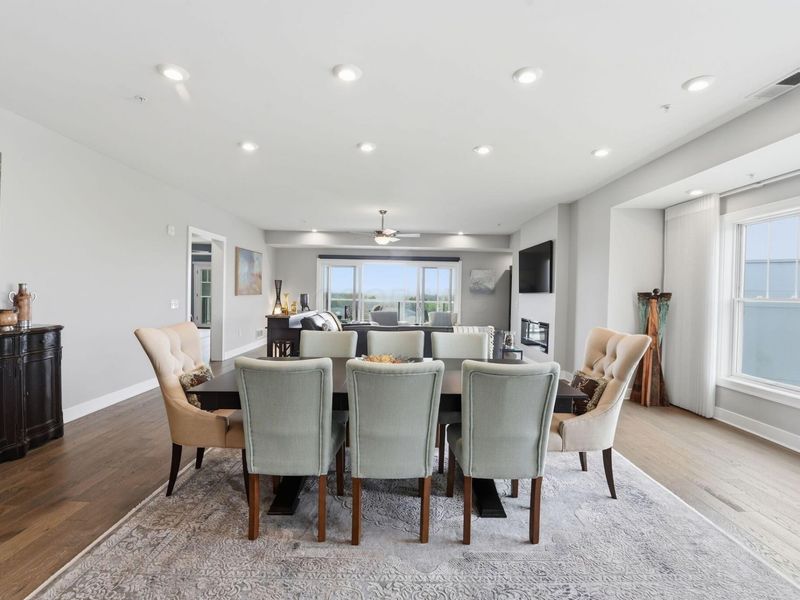 5317 Highpointe Lakes Drive , Unit 405, Westerville, OH 43081 Photo 19