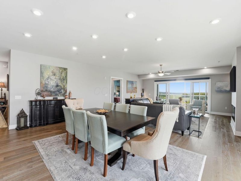 5317 Highpointe Lakes Drive , Unit 405, Westerville, OH 43081 Photo 20