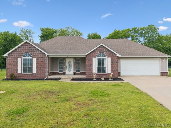42 Winfield Drive , Inola, OK 74036