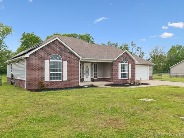 42 Winfield Drive, Inola, OK 74036