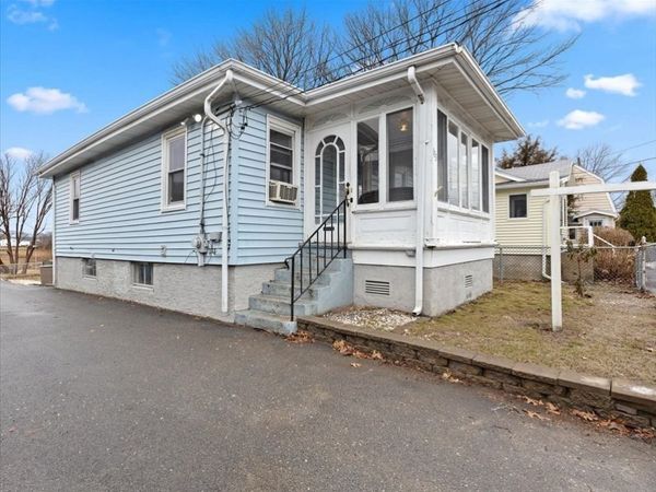 173 Rhoda St, Quincy, MA 02169