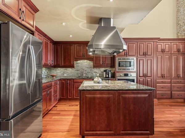 802 10 LOCUST STREET, Unit 201, PHILADELPHIA, PA 19107