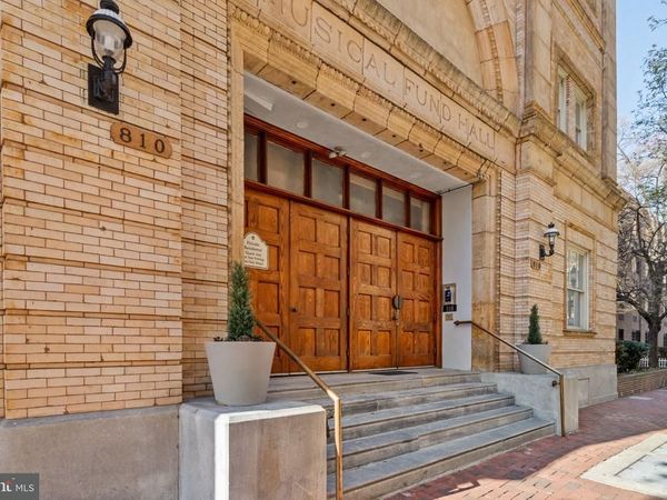 802 10 LOCUST STREET, Unit 201, PHILADELPHIA, PA 19107