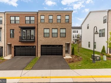 21767 DOLLIS HILL TERRACE , BROADLANDS, VA 20148