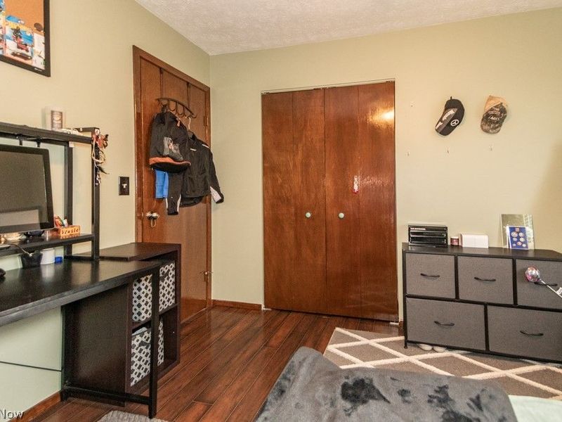 652 Saint Lawrence Boulevard, Eastlake, OH 44095 Photo 18