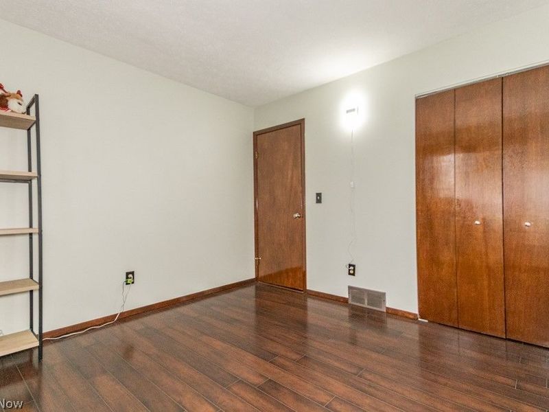 652 Saint Lawrence Boulevard, Eastlake, OH 44095 Photo 24