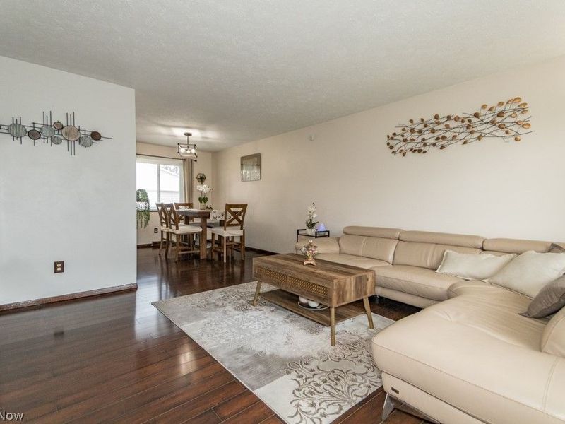 652 Saint Lawrence Boulevard, Eastlake, OH 44095 Photo 6