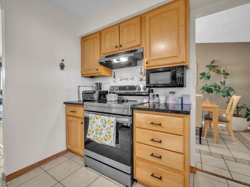 89 Wellsley Place, Brunswick, OH 44212 Photo 8