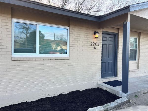 2203 Donahue LN , Austin, TX 78744