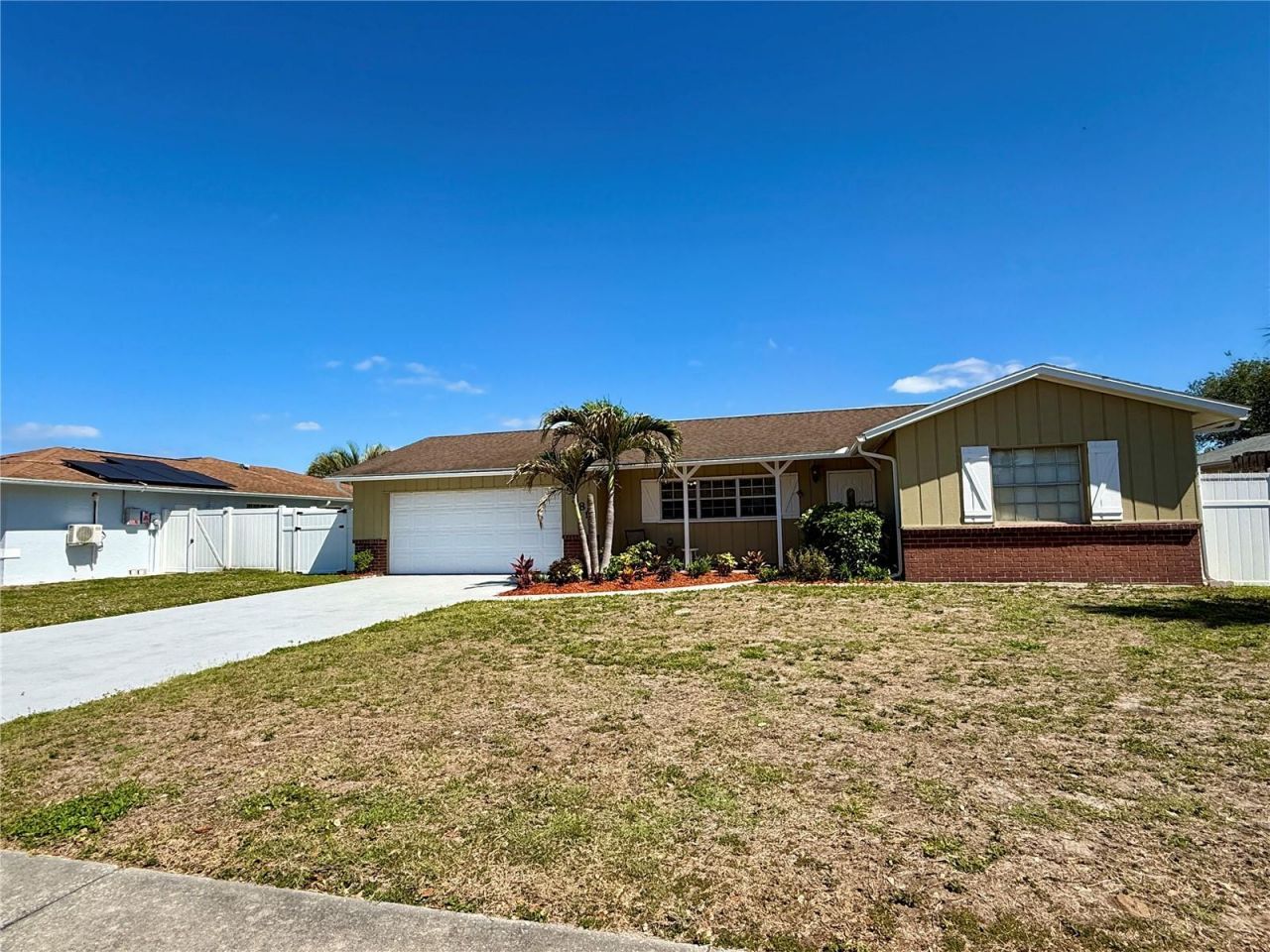 5389 Foxwood Drive , Sarasota, FL 34232 Photo