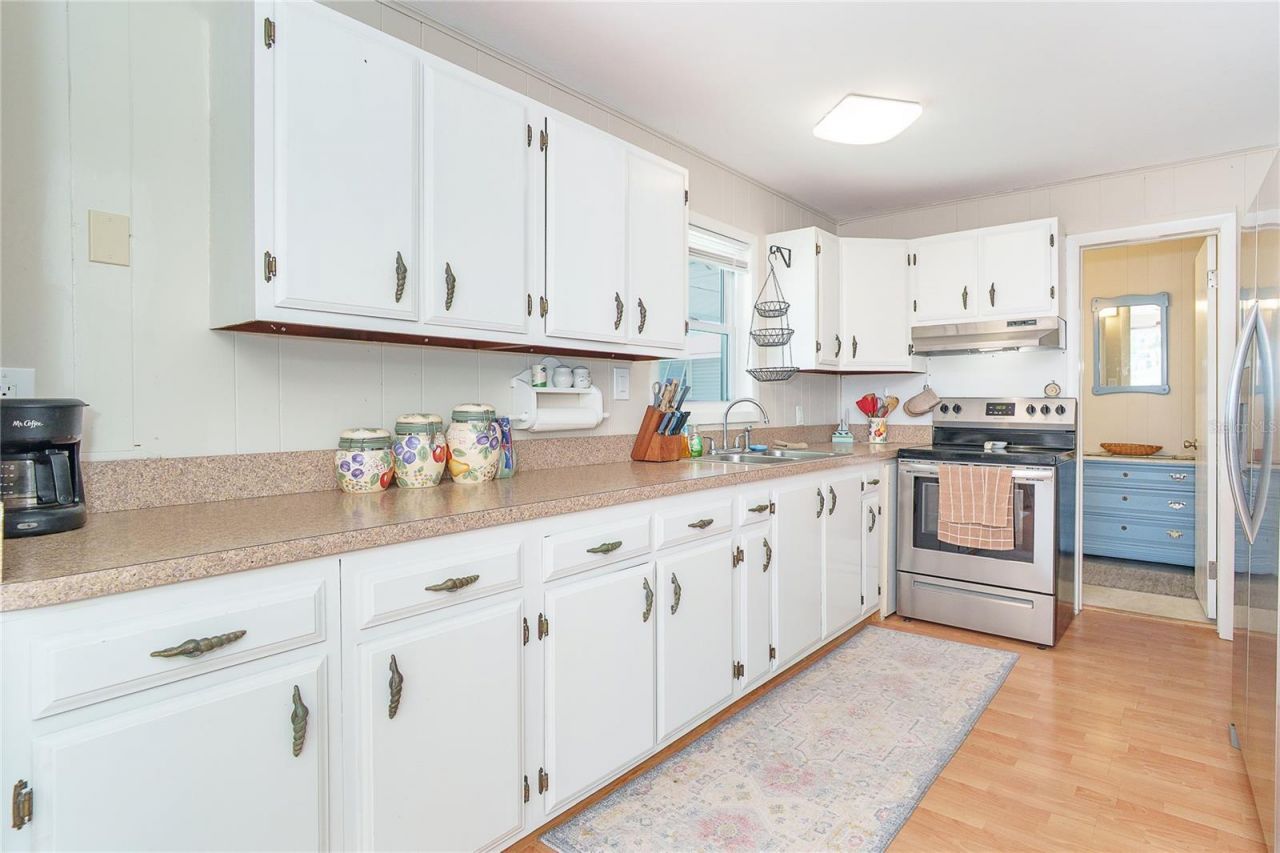 50 Friendship Lane, Englewood, FL 34223 Photo