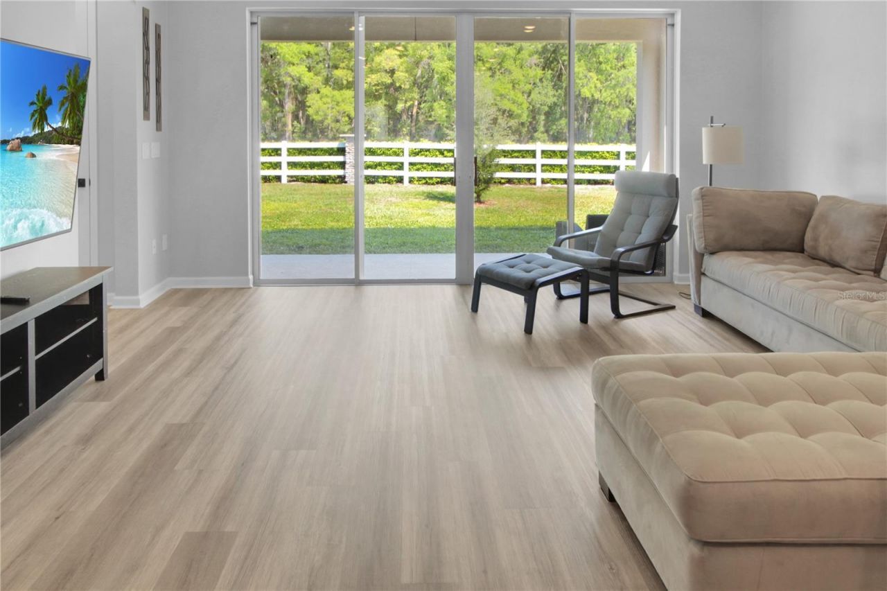 5208 Meadow Song Drive, Okahumpka, FL 34762 Photo