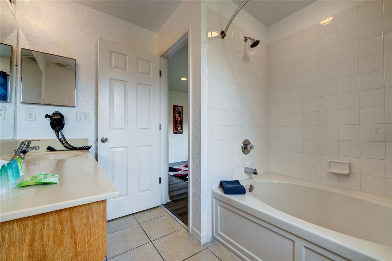 2720 Roadster , Kissimmee, FL 34746 Photo