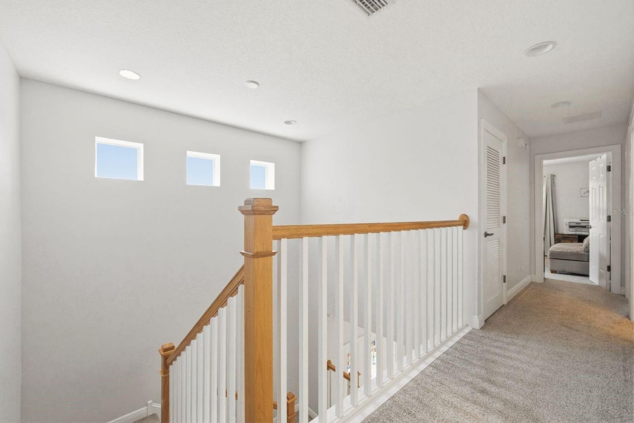 208 Valencia Circle, Saint Petersburg, FL 33716 Photo