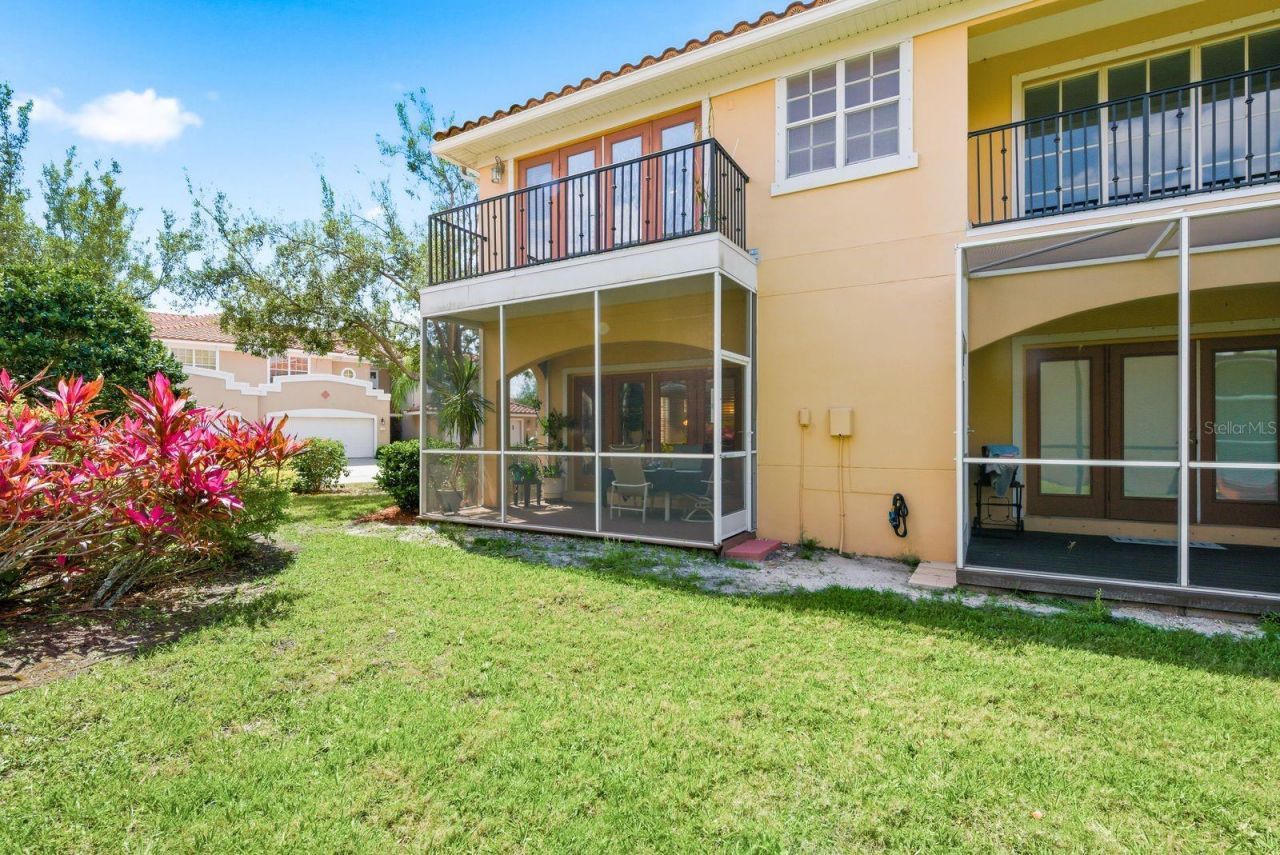 208 Valencia Circle, Saint Petersburg, FL 33716 Photo