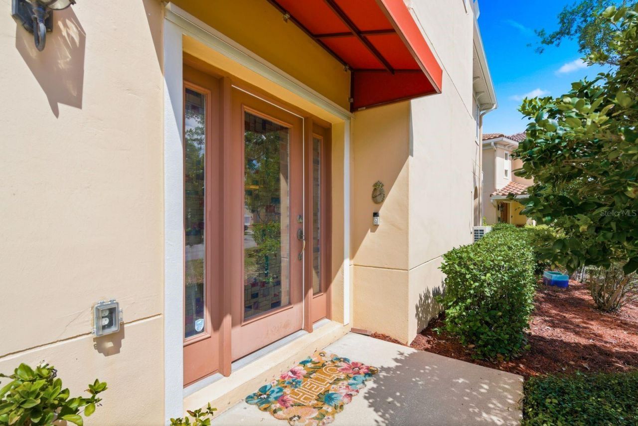 208 Valencia Circle, Saint Petersburg, FL 33716 Photo