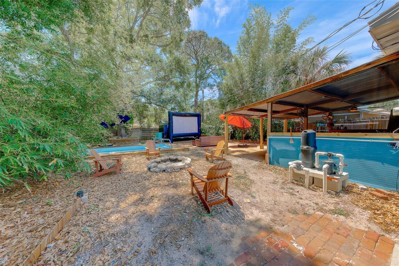 636 37th Avenue S, Saint Petersburg, FL 33705 Photo