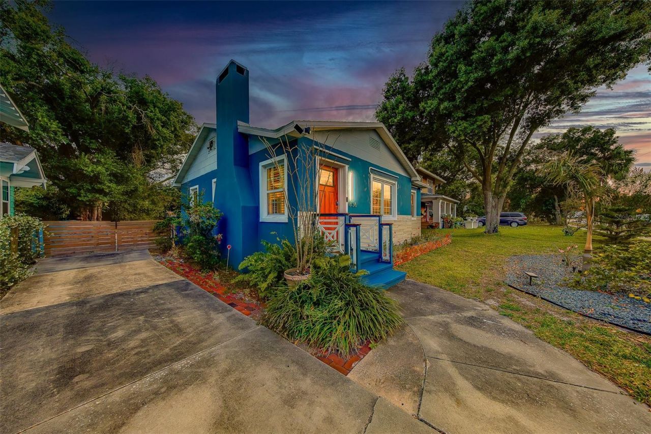 636 37th Avenue S, Saint Petersburg, FL 33705 Photo