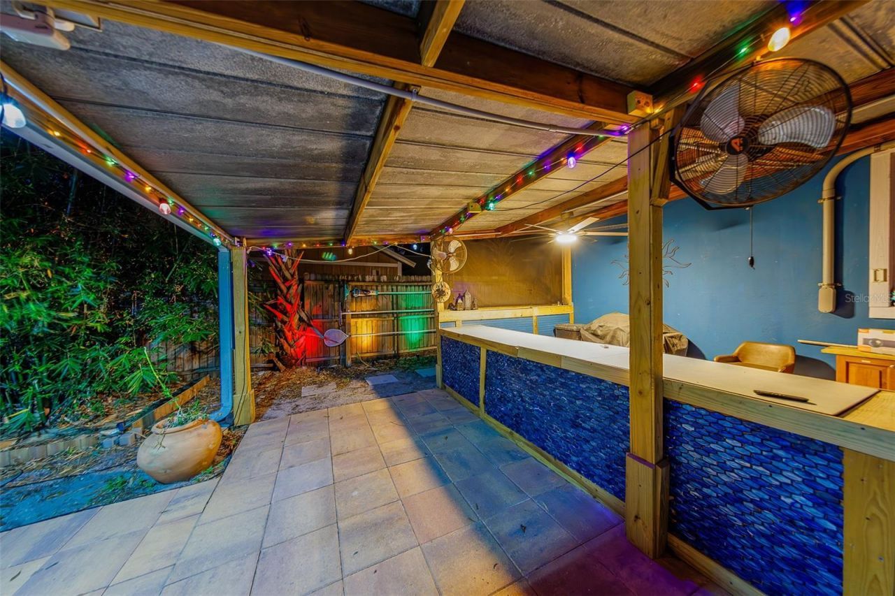 636 37th Avenue S, Saint Petersburg, FL 33705 Photo