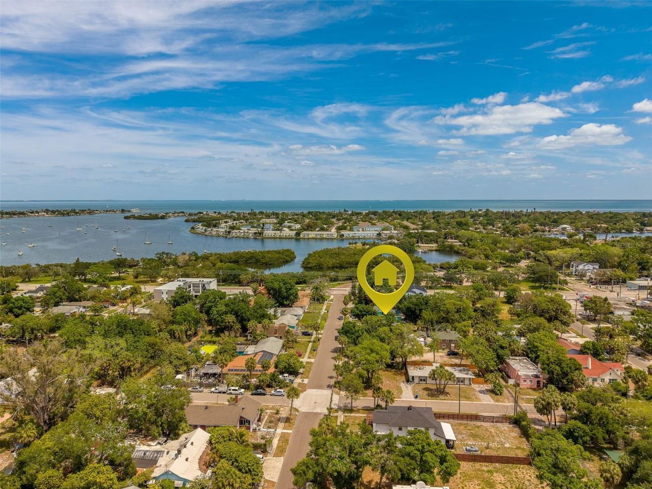 636 37th Avenue S, Saint Petersburg, FL 33705 Photo