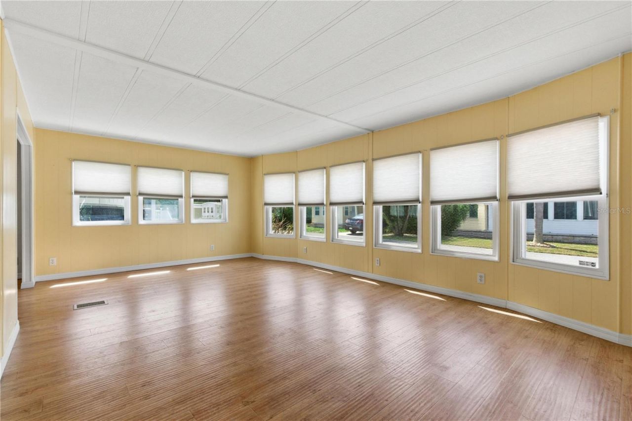 808 53rd Avenue E, Unit 246, Bradenton, FL 34203 Photo