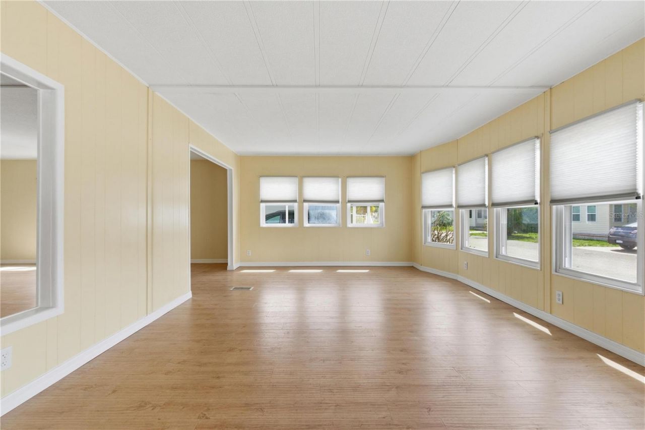 808 53rd Avenue E, Unit 246, Bradenton, FL 34203 Photo