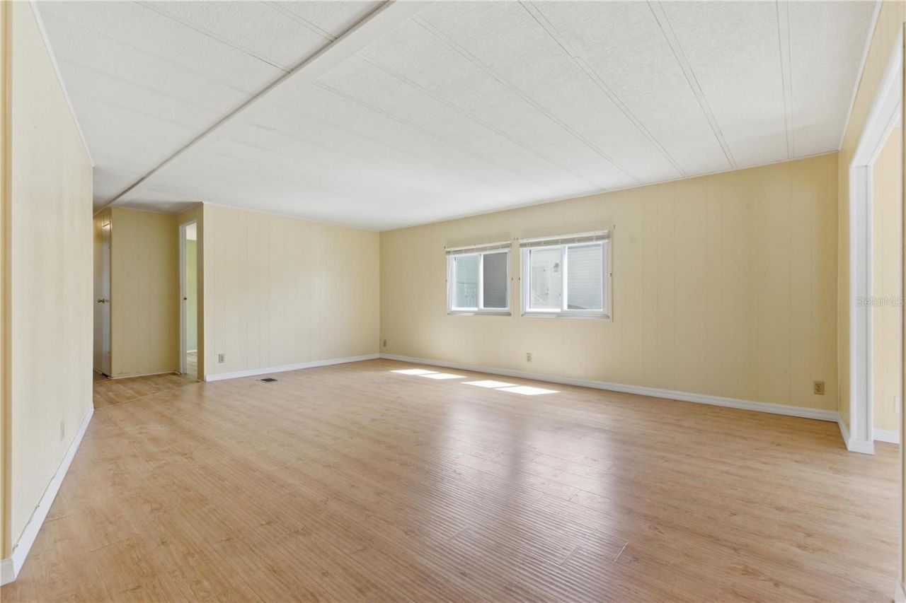 808 53rd Avenue E, Unit 246, Bradenton, FL 34203 Photo