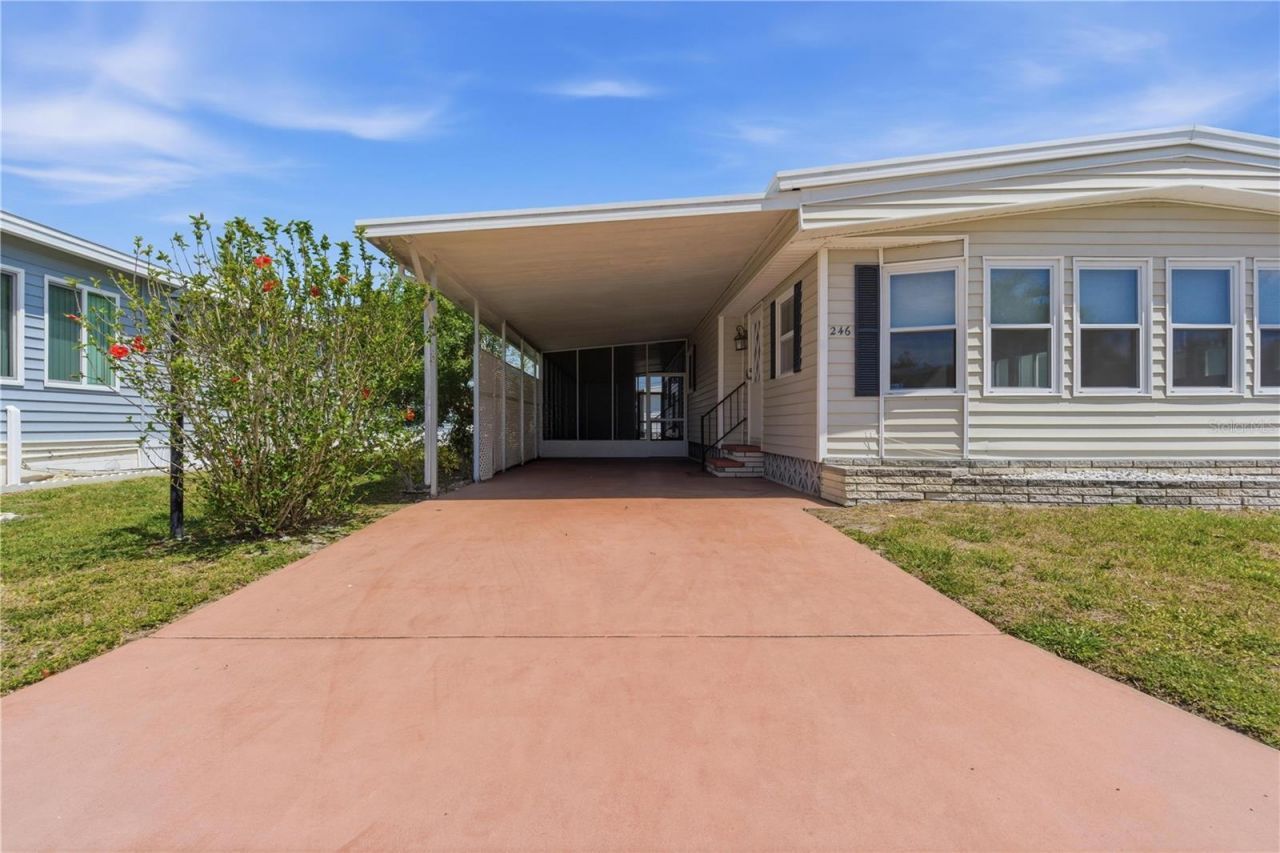 808 53rd Avenue E, Unit 246, Bradenton, FL 34203 Photo