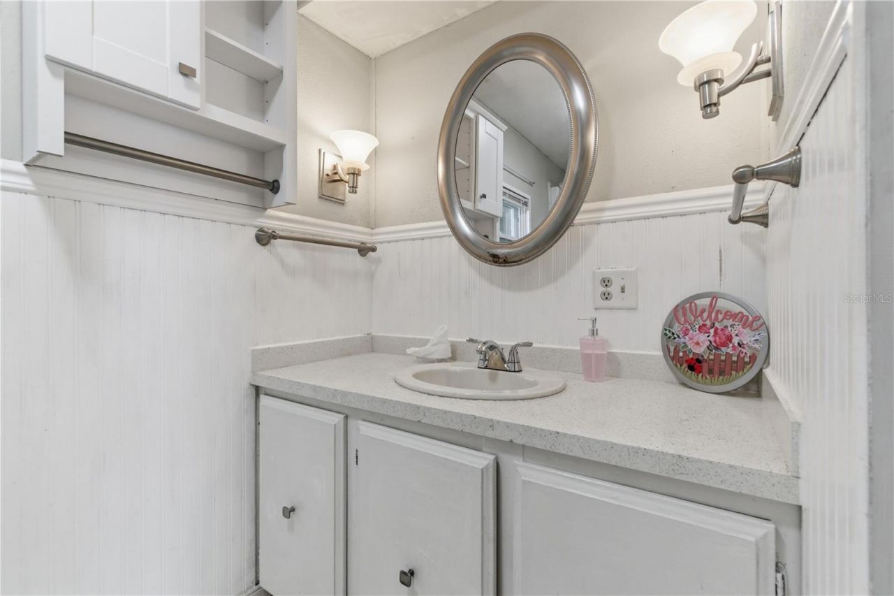 808 53rd Avenue E, Unit 246, Bradenton, FL 34203 Photo