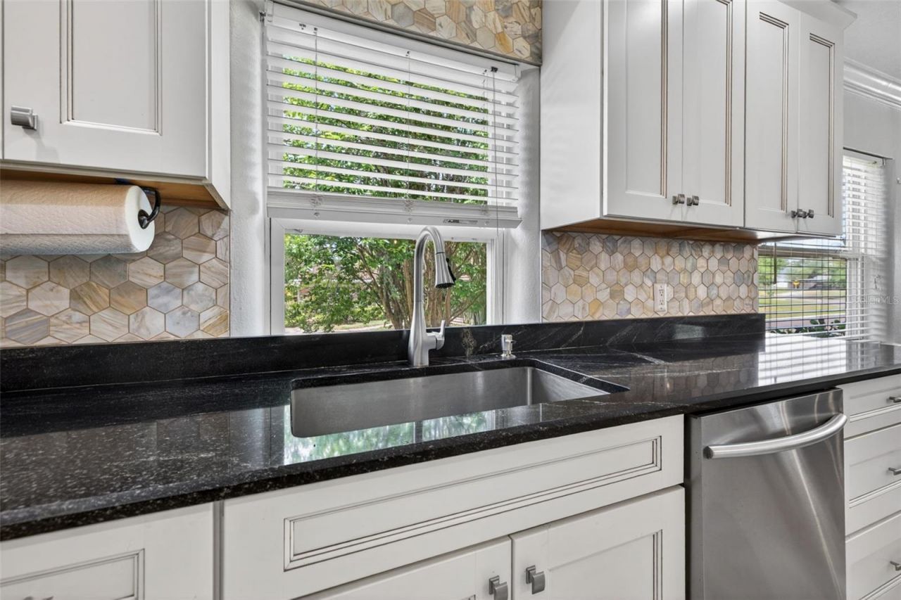 3318 N Ridge Avenue, Tampa, FL 33603 Photo