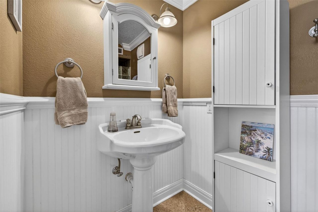 3318 N Ridge Avenue, Tampa, FL 33603 Photo