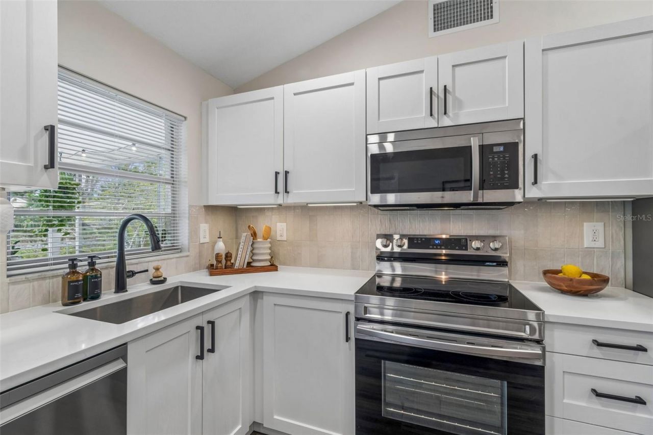 7038 Jenner Avenue, New Port Richey, FL 34655 Photo