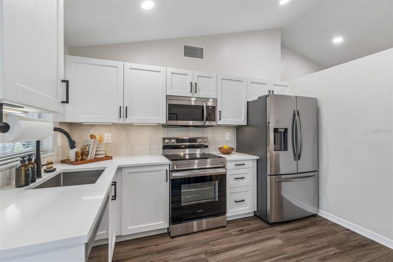 7038 Jenner Avenue, New Port Richey, FL 34655 Photo