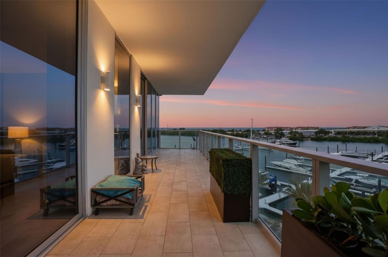 5120 Marina Way, Unit 4408, Tampa, FL 33611 Photo