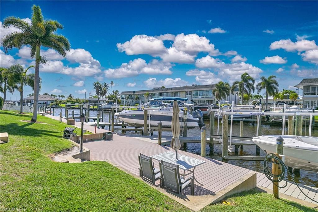 1730 Sandy Cir, Unit 105, Cape Coral, FL 33904 Photo