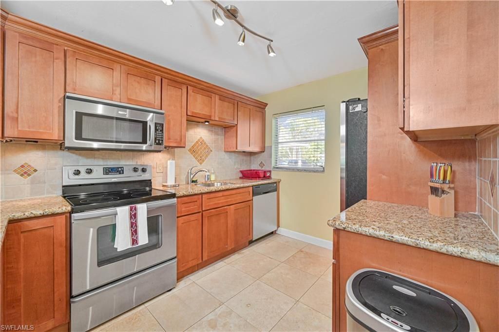 1730 Sandy Cir, Unit 105, Cape Coral, FL 33904 Photo